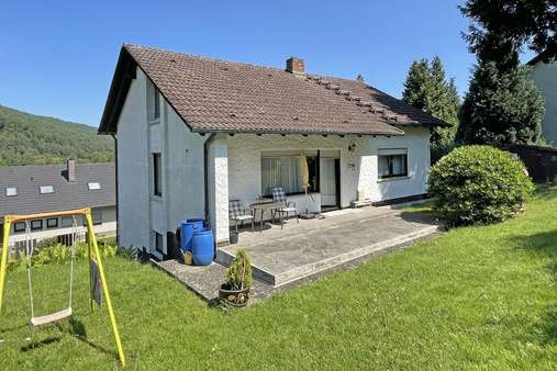 Gartenansicht - Einfamilienhaus in 96369 Weißenbrunn mit 112m² kaufen