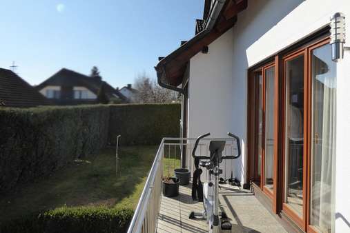 Aussicht Balkon - Einfamilienhaus in 95445 Bayreuth mit 260m² kaufen