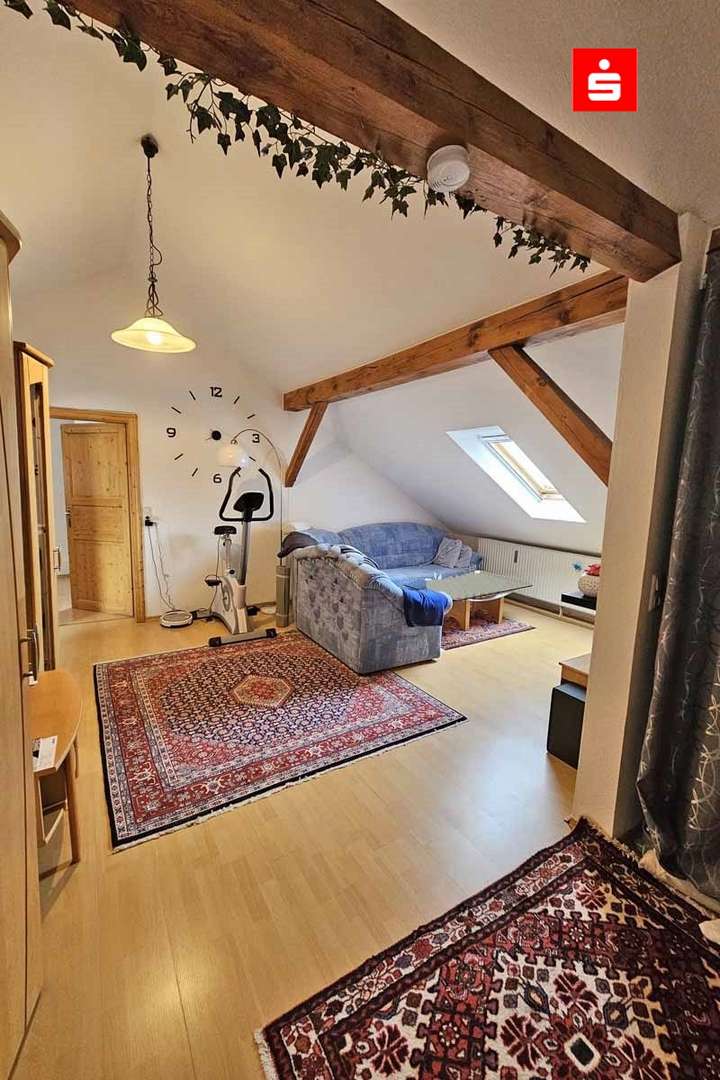 Wohnzimmer DG - Dachgeschosswohnung in 95463 Bindlach mit 50m² kaufen