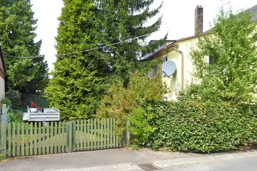 Idyllisches Bauernhaus mit großem Garten