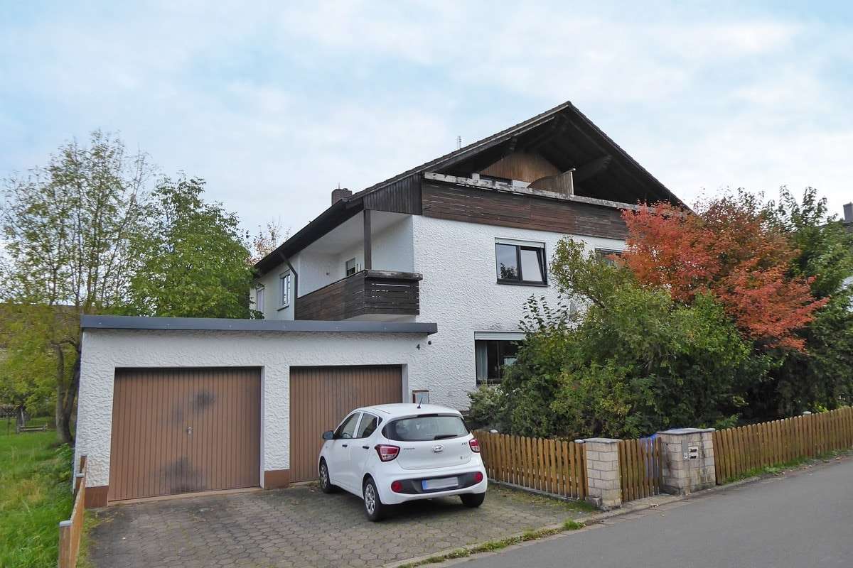 Außenansicht - Doppelhaushälfte in 95500 Heinersreuth mit 160m² kaufen