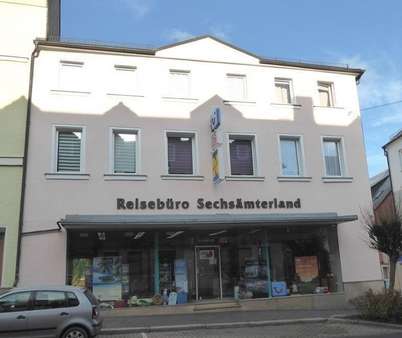 1235-b1 - Mehrfamilienhaus in 95632 Wunsiedel mit 248m² kaufen