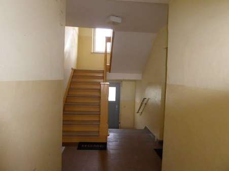 P1060995 - Dachgeschosswohnung in 95100 Selb mit 44m² kaufen