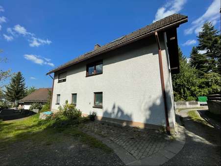 - - - Einfamilienhaus in 95100 Selb mit 250m² kaufen