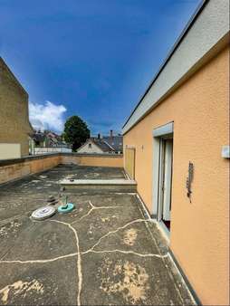 - - - Stadthaus in 95100 Selb mit 220m² kaufen