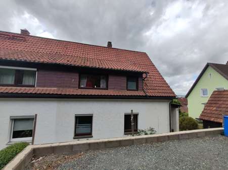 Straßenansicht - Doppelhaushälfte in 95339 Wirsberg mit 90m² kaufen