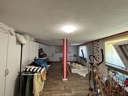 Schlafzimmer EG - Einfamilienhaus in 95188 Issigau mit 137m² kaufen