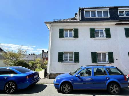 Straßenansicht - Zweifamilienhaus in 95152 Selbitz mit 170m² kaufen