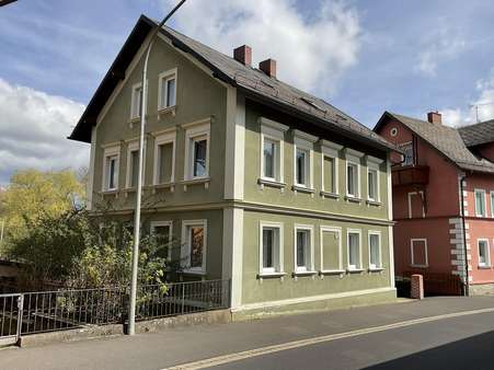 IMG_0738 - Zweifamilienhaus in 95659 Arzberg mit 185m² als Kapitalanlage kaufen