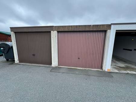 Garage - Erdgeschosswohnung in 95213 Münchberg mit 83m² kaufen
