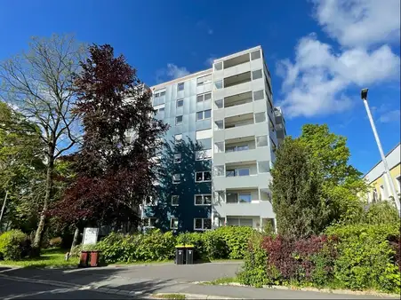 Herrliche Aussicht, Aufzug im Haus !!!