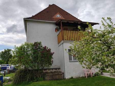 Außenansicht Außenansicht - Zweifamilienhaus in 95158 Kirchenlamitz mit 140m² kaufen
