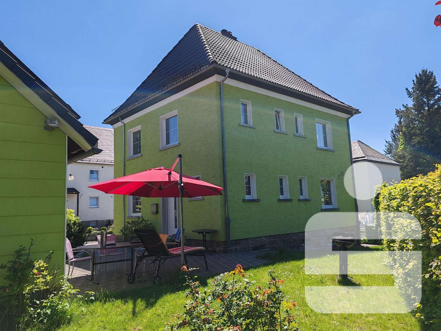 Außenansicht Außenansicht - Einfamilienhaus in 95236 Stammbach mit 100m² kaufen