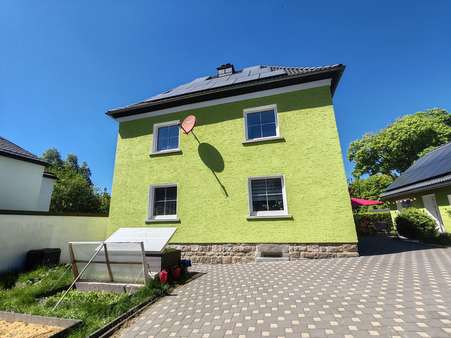 Außenansicht Außenansicht - Einfamilienhaus in 95236 Stammbach mit 100m² kaufen