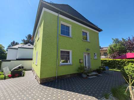 Außenansicht Außenansicht - Einfamilienhaus in 95236 Stammbach mit 100m² kaufen