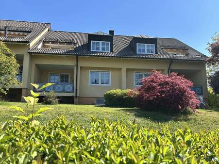 Gartenansicht Gartenansicht - Dachgeschosswohnung in 95138 Bad Steben mit 58m² kaufen