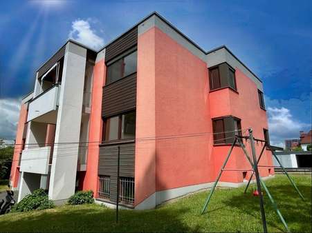 - - Erdgeschosswohnung in 95615 Marktredwitz mit 105m² kaufen