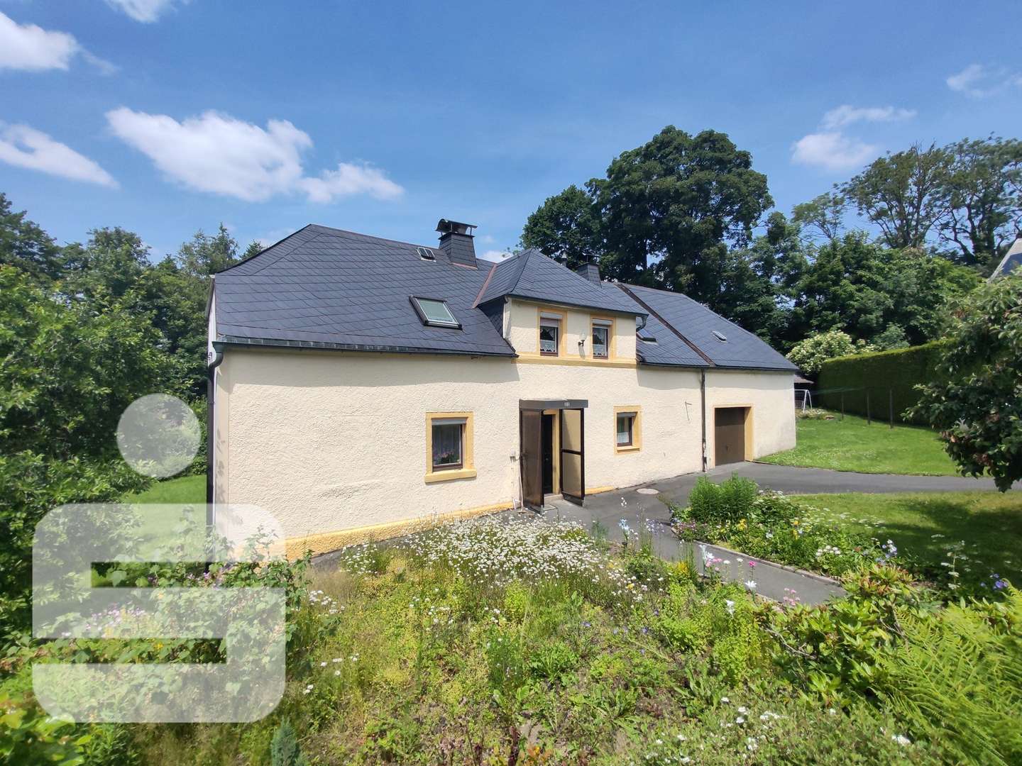 Außenansicht Außenansicht - Einfamilienhaus in 95239 Zell mit 115m² kaufen