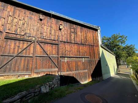 - - - Landhaus in 95100 Selb mit 176m² kaufen