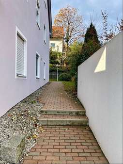 - - Dachgeschosswohnung in 95632 Wunsiedel mit 75m² kaufen