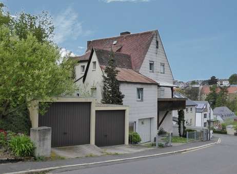 100093-b2 - Mehrfamilienhaus in 95615 Marktredwitz mit 260m² kaufen