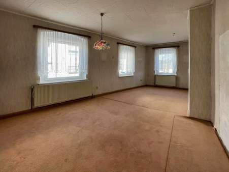 Wohn/Esszimmer EG - Einfamilienhaus in 95152 Selbitz mit 140m² kaufen