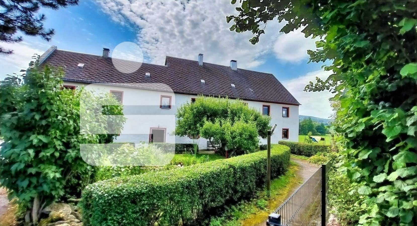 Frontansicht Frontansicht - Landhaus in 95615 Marktredwitz mit 297m² kaufen
