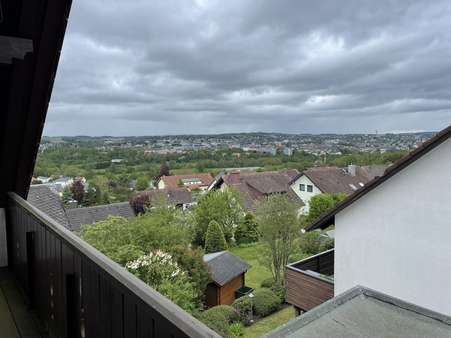 Ausblick von der Loggia - Einfamilienhaus in 95028 Hof mit 202m² kaufen