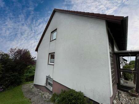 Außen Ostansicht - Einfamilienhaus in 95028 Hof mit 202m² kaufen