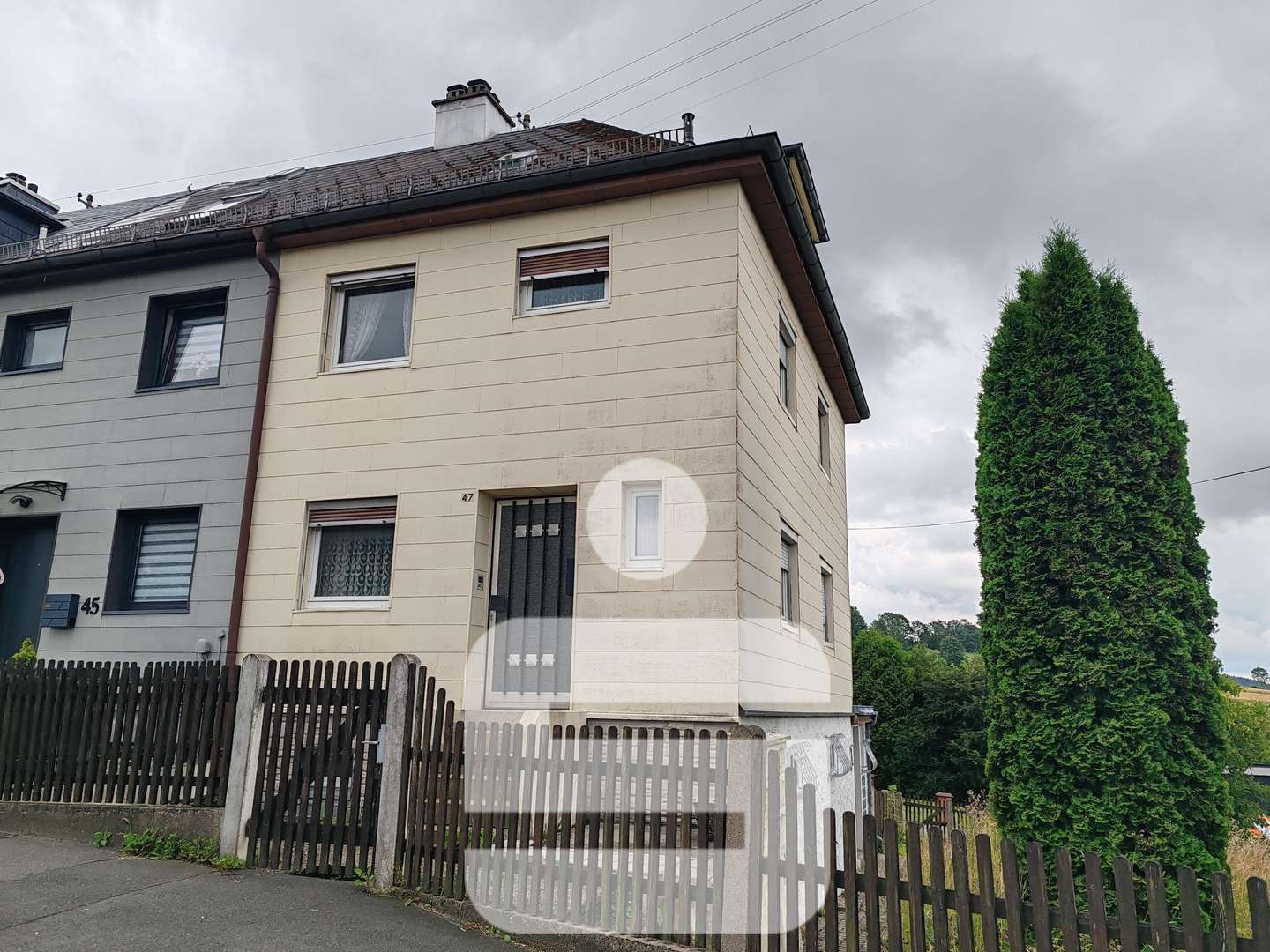 Außenansicht Außenansicht - Reiheneckhaus in 95197 Schauenstein mit 77m² kaufen