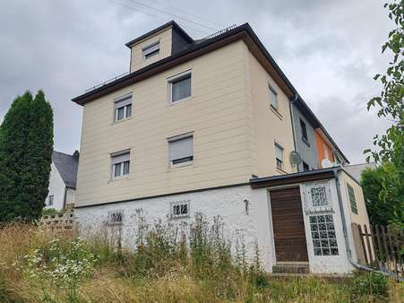 Gartenansicht - Reiheneckhaus in 95197 Schauenstein mit 77m² kaufen