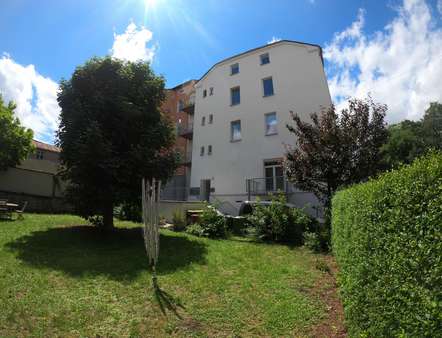 Hausansicht 3 - Mehrfamilienhaus in 95028 Hof mit 610m² kaufen