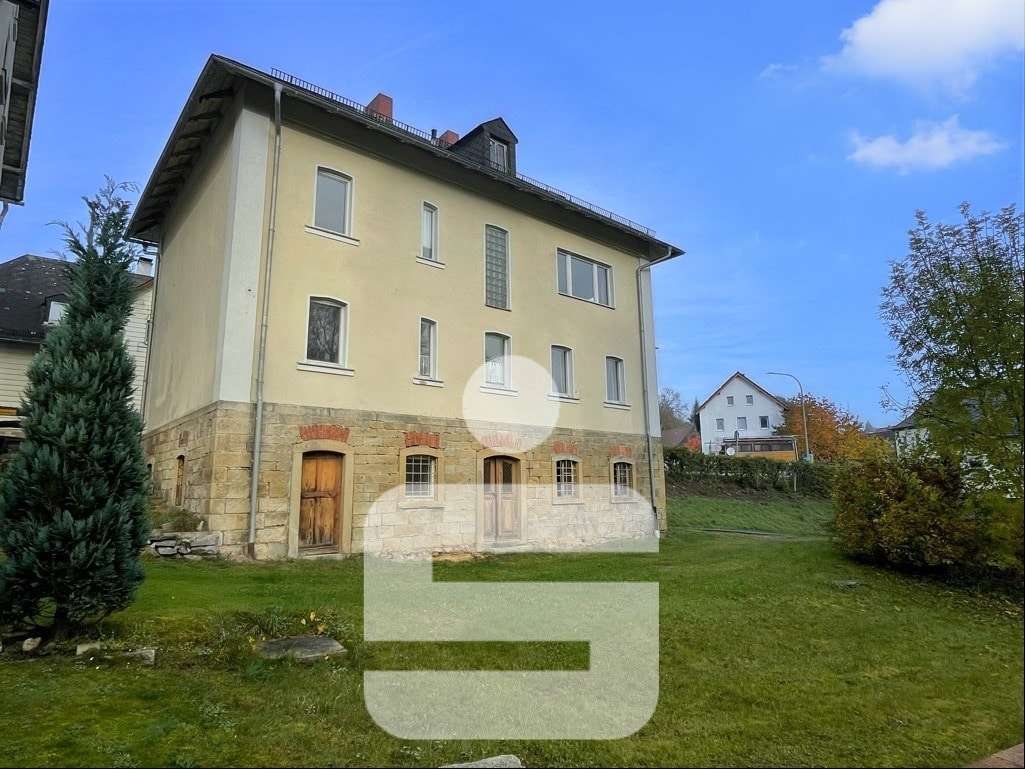 Ostansicht - Einfamilienhaus in 95659 Arzberg mit 150m² kaufen