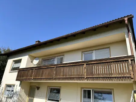 Einfamilienhaus mit Einliegerwohnung in Wunsiedel