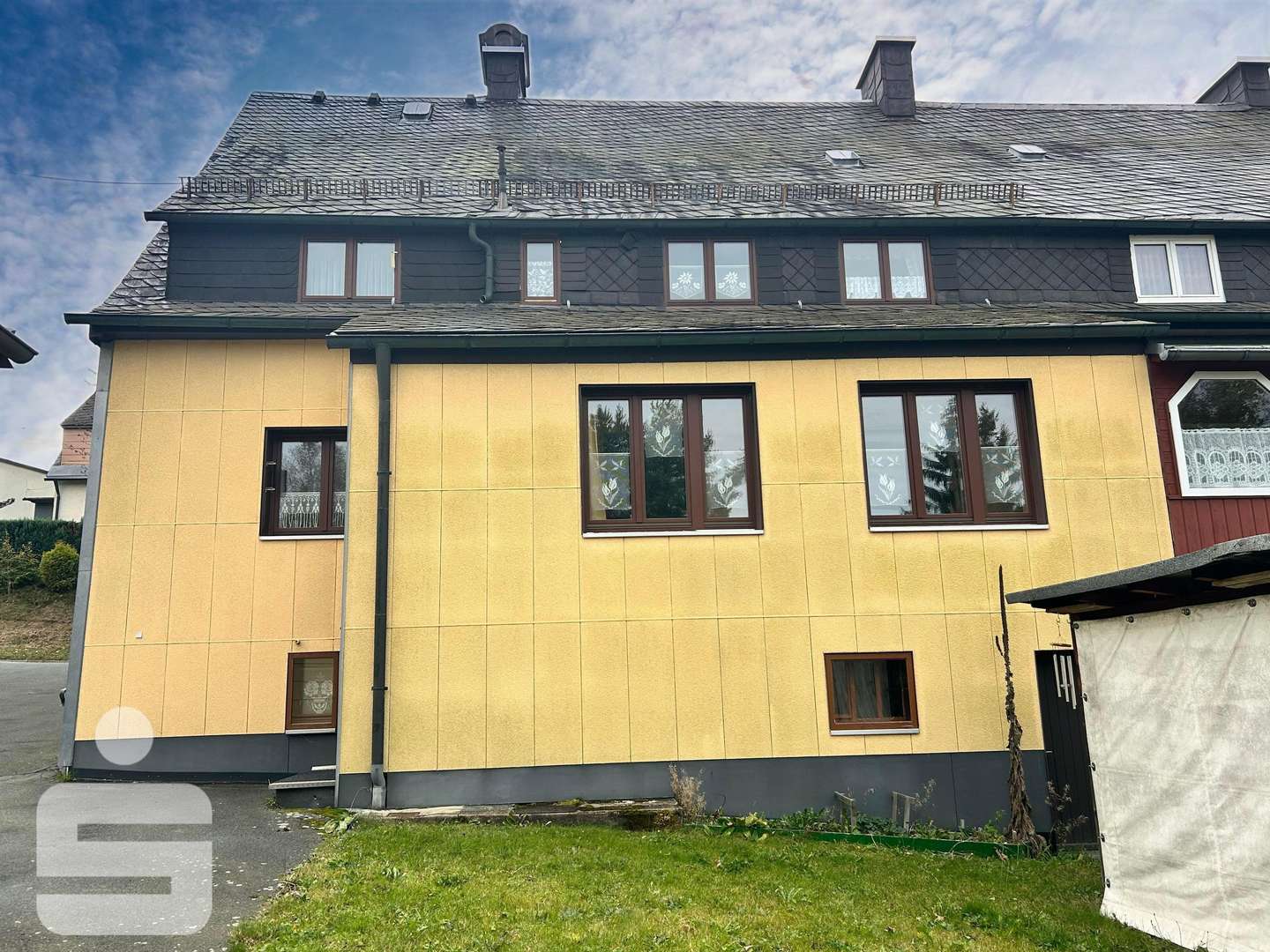 Rückansicht - Doppelhaushälfte in 95179 Geroldsgrün mit 167m² kaufen
