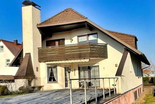 Außenbild - Einfamilienhaus in 96231 Bad Staffelstein mit 213m² kaufen