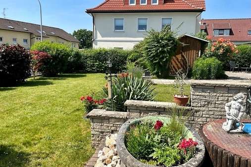 Garten - Zweifamilienhaus in 96487 Dörfles-Esbach mit 180m² kaufen