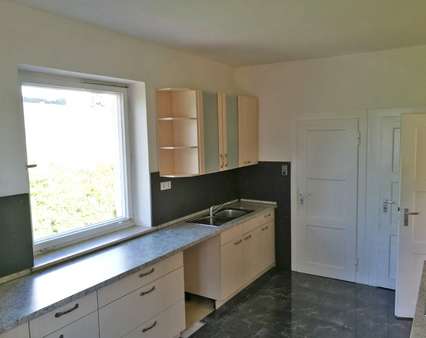 Küche mit Einbauküche Küche mit Einbauküche - Etagenwohnung in 96224 Burgkunstadt mit 108m² mieten