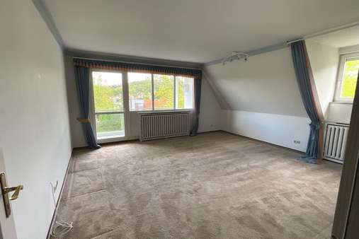 Wohnzimmer Wohnzimmer - Etagenwohnung in 96450 Coburg mit 42m² kaufen