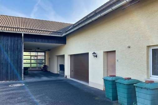 Garage - Einfamilienhaus in 96472 Rödental mit 170m² kaufen