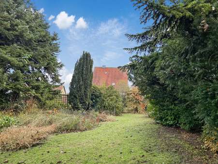 Blick zum Haus  - Einfamilienhaus in 97318 Kitzingen mit 91m² kaufen