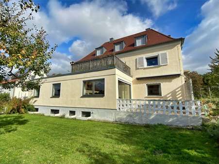 Außenansicht - Zweifamilienhaus in 97074 Würzburg mit 232m² kaufen