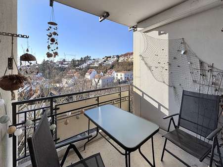 Loggia zum Entspannen - Etagenwohnung in 97076 Würzburg mit 54m² kaufen