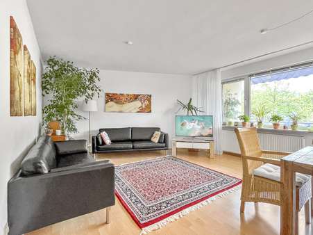 Großer Wohnraum - Erdgeschosswohnung in 97070 Würzburg mit 90m² kaufen