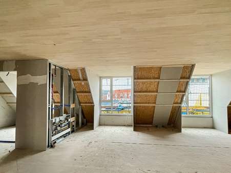 Wohnbereich 4.2 - Maisonette-Wohnung in 97070 Würzburg mit 154m² mieten
