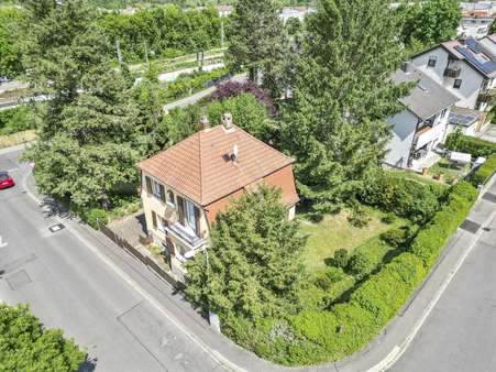 Haus + Grundstück von oben Haus + Grundstück von oben - Einfamilienhaus in 97084 Würzburg mit 114m² kaufen