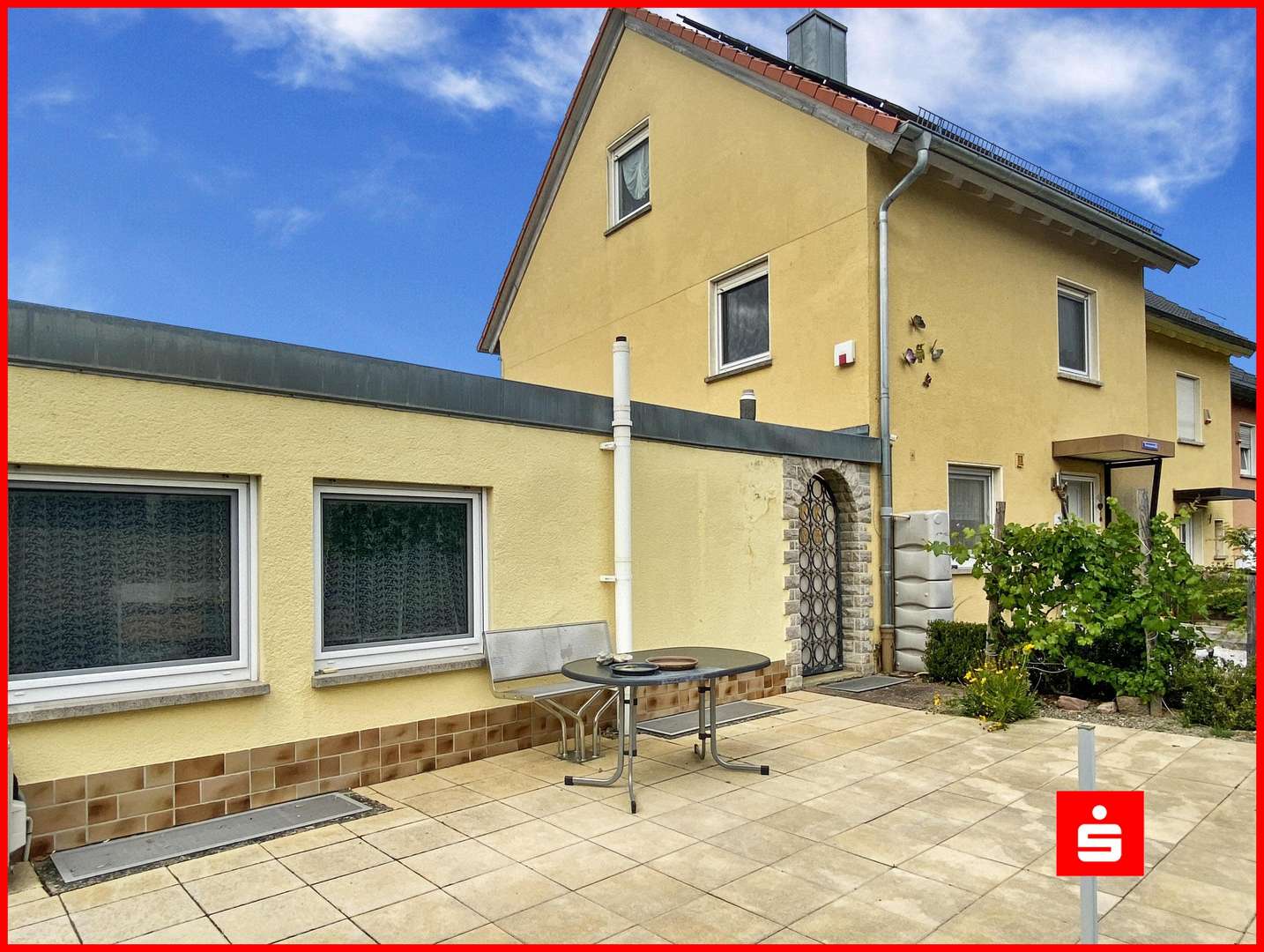 Außenansicht Außenansicht - Reiheneckhaus in 97218 Gerbrunn mit 137m² kaufen