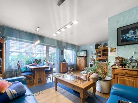 Wohnzimmer Wohnzimmer - Reiheneckhaus in 97218 Gerbrunn mit 137m² kaufen