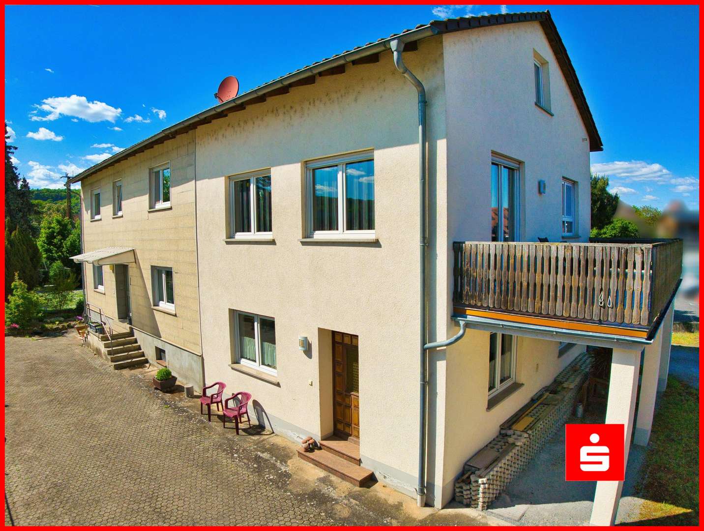 Seitenansicht Seitenansicht - Zweifamilienhaus in 97753 Karlstadt mit 220m² kaufen