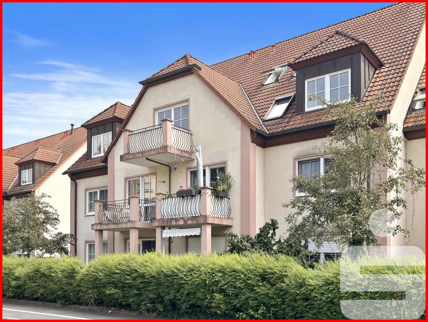 Außenbild Außenbild - Maisonette-Wohnung in 97299 Zell mit 87m² kaufen